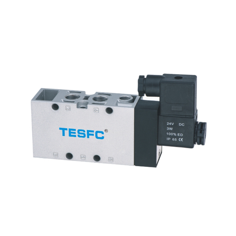 F5214 Threaded Internally Piloted Pneumatic Solenoid Valve